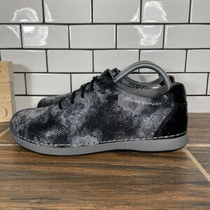 Alegria Essence Elegance Womens Size EU 39 Shoes Black Silver Floral Sneaker